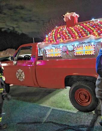 Photos: Tree Lighting Ceremony in Hardyston