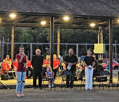 The Guether sisters sing during the 9/11 Memorial Service on Wednesday, Sept. 11 in Franklin. (Photos by Maria Kovic)