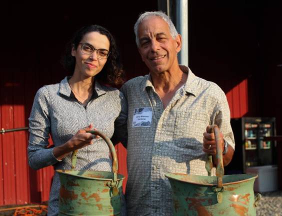 Longtime gardener Larry Manseur of Warwick, NY took home Best Kitchen Garden, and new gardener Denise Holster represented Apple Acres Community Garden in West Milford, NJ, which won second place for Best Community Garden.