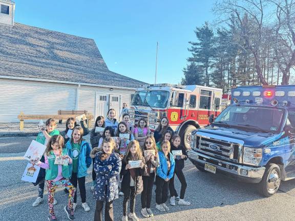 First-responders offer safety tips to Girl Scouts