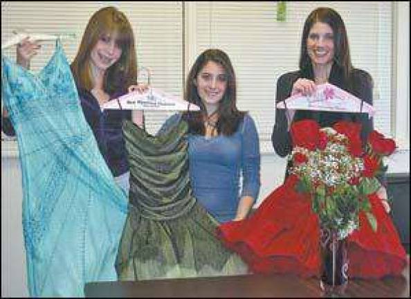 Free prom dresses offered at prom shop'