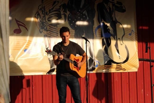 Singer-songwriter Jeff Petescia.