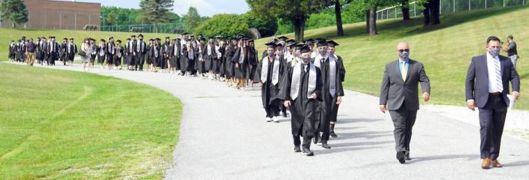 Students walk to the football field. (Photo by Vera Olinsky)